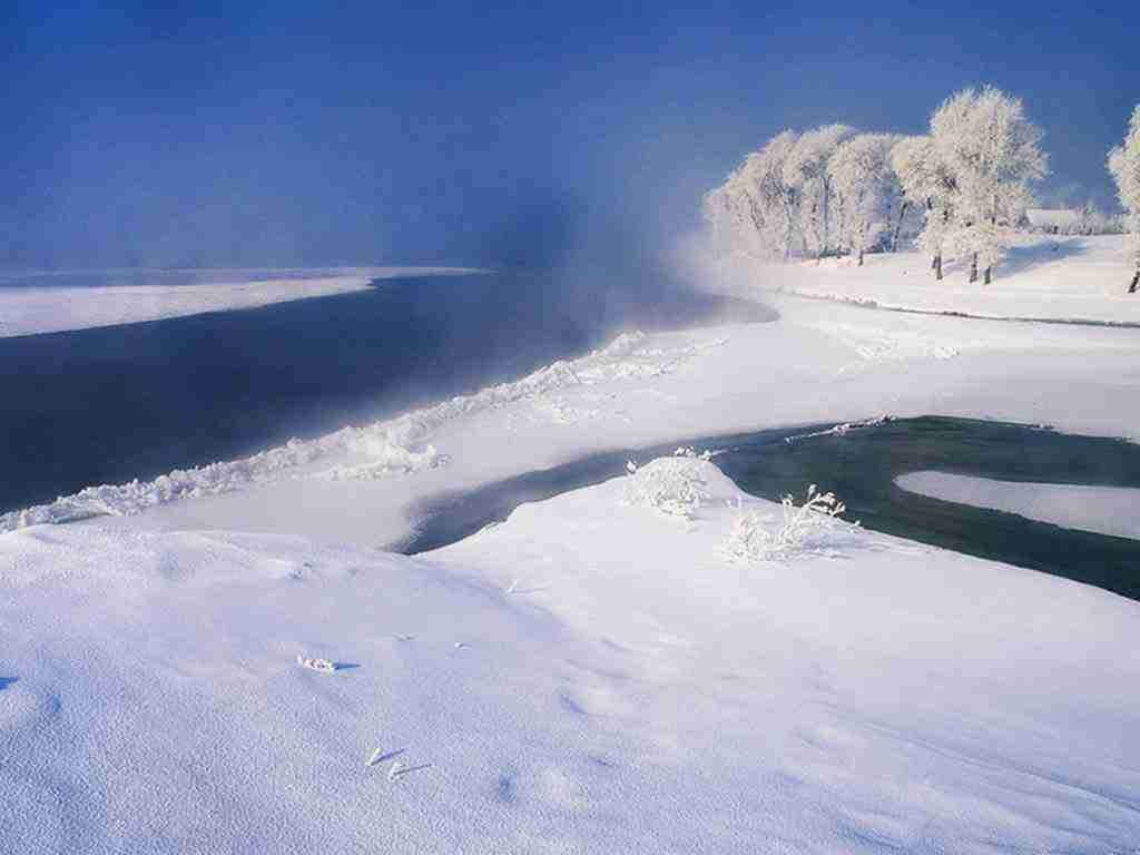北京青年政治学院校花康云柠